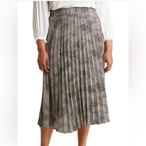 T Tahari Dotted Pleated Skirt A-Line Cream Black Mini Skin 1X - Picture 1 of 10